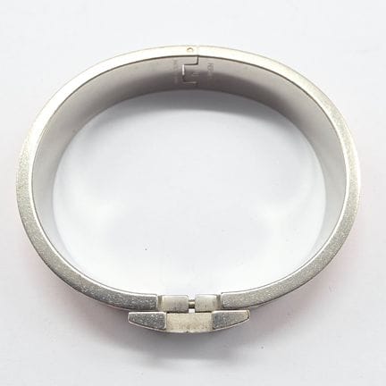 HERMES Bracelet jonc ouvrant en acier émaillé oran