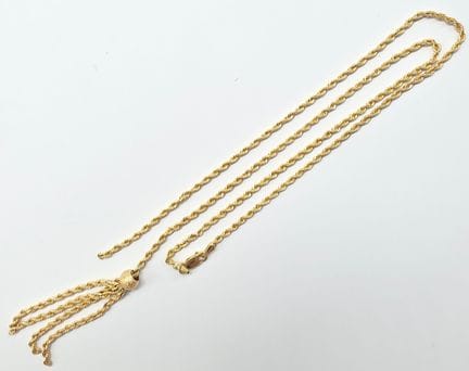 Twisted necklace featuring a 9K yellow gold (375°°