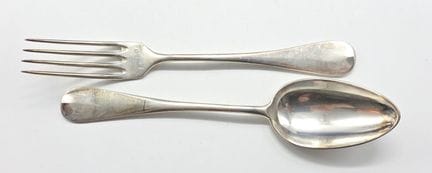 6 couverts chiffrés en argent Poinçon Minerve Poid