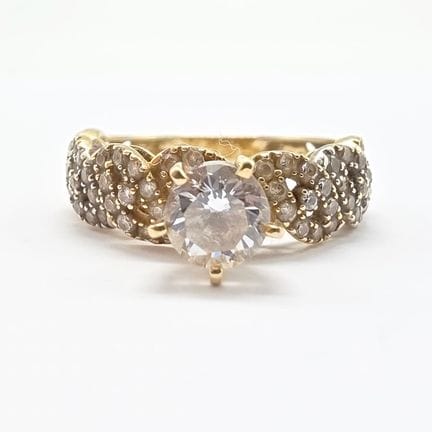 18K yellow gold ring (750°°) with a twisted band s