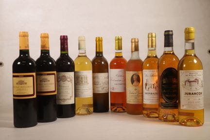 MISCELLANEOUS - Set of 10 bottles consisting of: 
