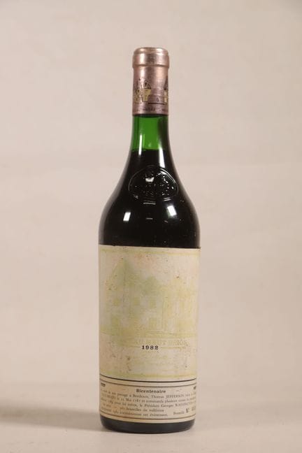 BORDEAUX - 1 bottle, Graves, Château Haut-Brion, 1