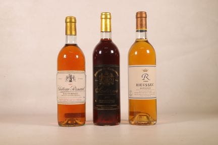 BORDEAUX - Set of 3 bottles consisting of: 
1 bott