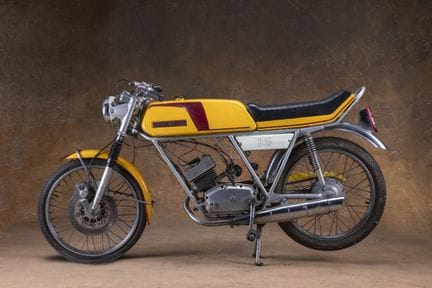 1975 MOTOBÉCANE D55
•	Carte grise française 
•	Num
