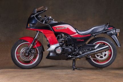 1984 KAWASAKI 750 GPZ TURBO
•	Carte grise français