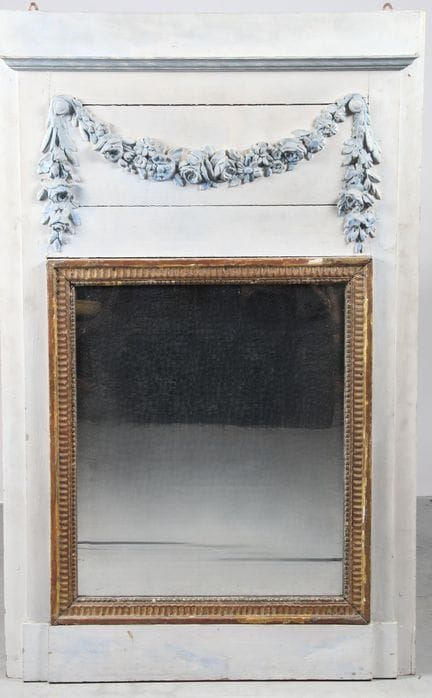 TRUMEAU DE BOISERIE, STYLE LOUIS XVI, en bois rech