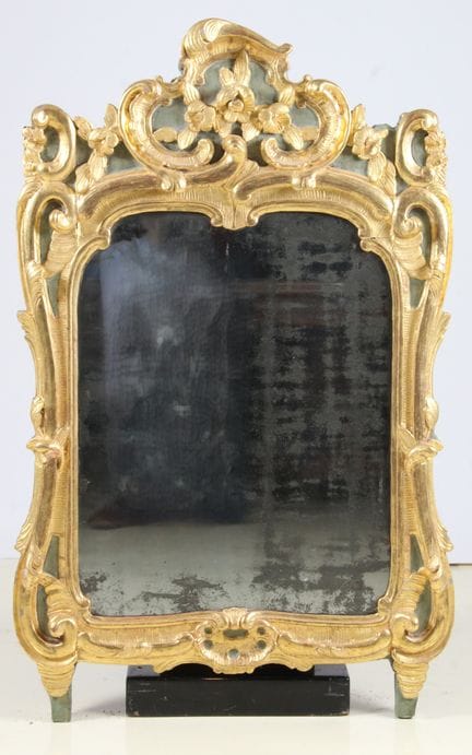 MIROIR A PARCLOSES SIMULEES D'EPOQUE LOUIS XV, en 
