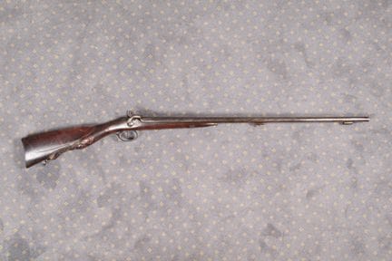 FUSIL DE CHASSE A PERCUSSION, DEUX COUPS.
Canons r