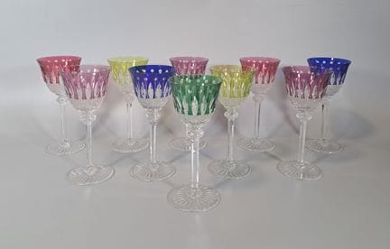 SAINT LOUIS 
Suite de dix verres Roemer en cristal