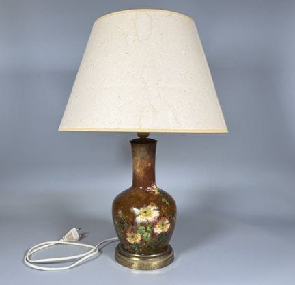 MONTIGNY SUR LOING
Pieds de lampe en faïence émail