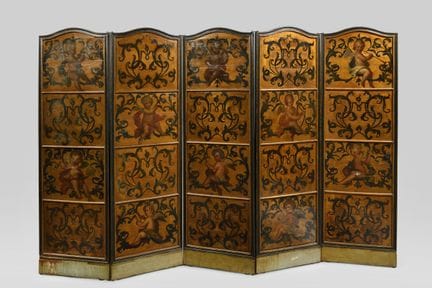 PARAVENT à cinq feuilles en bois peint, les feuill