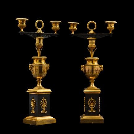 COPPIA DI CASSOLETTE A TRASFORMAZIONE
Candelabri a
