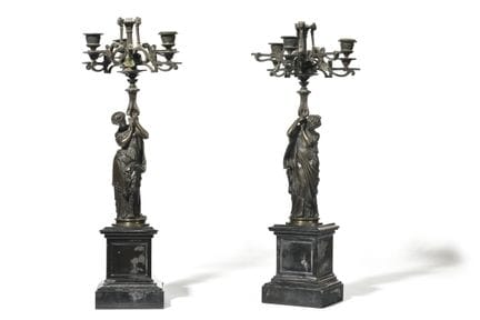 Mathurin MOREAU (1822-1912)
Coppia di candelabri i