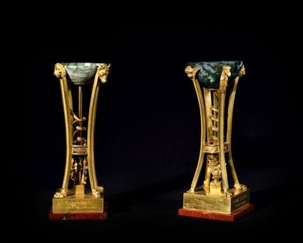 ECCEZIONALE SUITE DI DUE ANTICHI ATENEI
In bronzo 