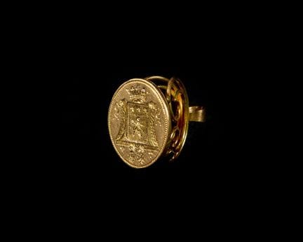 ELEGANT PENDENTIF SCEAU aux armes de la famille Pa