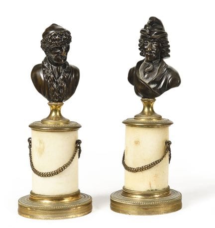 « VOLTAIRE ET ROUSSEAU ».
Deux bustes en bronze su
