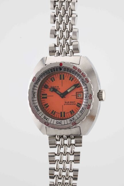 DOXA
Sub 300
Vers : 1970.
Boîtier : tonneau en aci