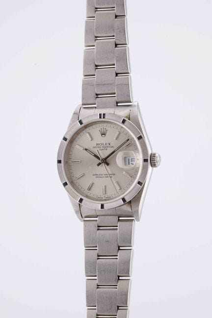 ROLEX
Oyster Date
Réf : 15210
Vers : 1994.
Boîtier