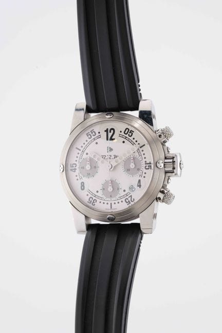 BRM
GP40 Chronographe "première série"
Vers : 2004