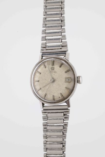 OMEGA
Automatic date
Réf : 162.009
Vers : 1960.
Bo