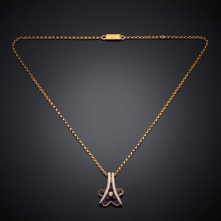 Collar de oro amarillo de 750 milésimas, con un co
