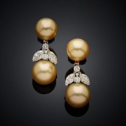 Paire de pendants d'oreille en or gris 585 millièm