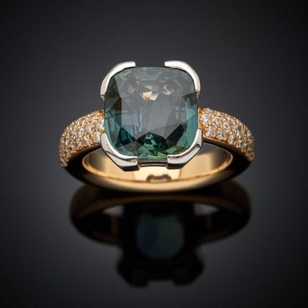 Bague en or rose et gris 750 millièmes, sertie d'u