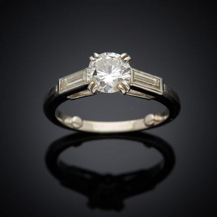 Solitaire en platine 850 millièmes, serti d'un dia
