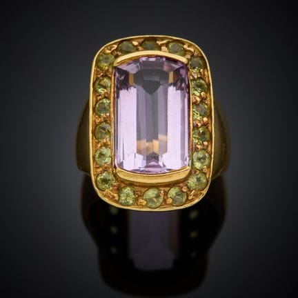 Bague en or jaune 750 millièmes, sertie d'une amét