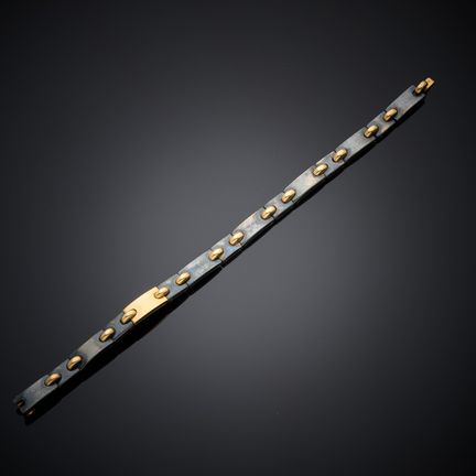 CARTIER « Panthère ».
Bracelet en argent silverium