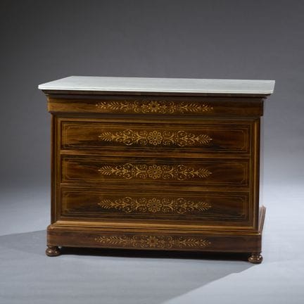 Straight-sided chest of drawers made of rosewood a