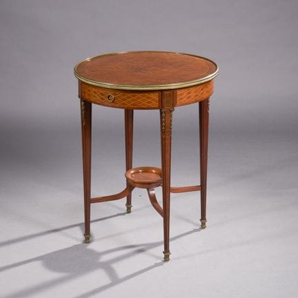 Coffee table made of rosewood and mahogany veneer 
