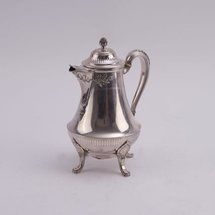 Twelve 950-thousandths silver teaspoons in the “fi