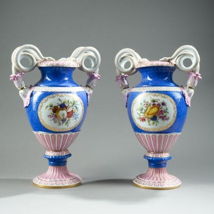 In the MEISSEN style.
Pair of glazed hard-paste po