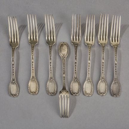 Set of eight 950-th silver forks with a foliage de