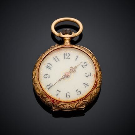 Montre de col en or rose 750 millièmes, cadran éma