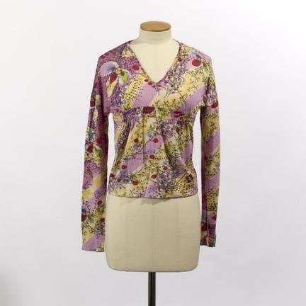 BOUTIQUE CHRISTIAN DIOR.
Maglia in lana rosa e gia