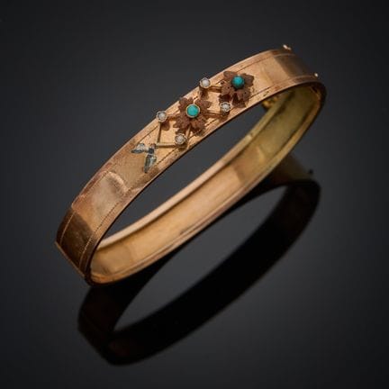 Bracelet en or rose 375 millièmes, orné de croisil