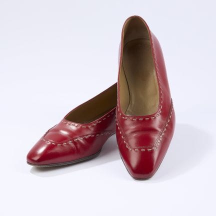 HERMÈS, taglia 36 1/2.
Coppia di ballerine in pell
