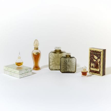 Ensemble de parfums en verre moulé GUERLAIN compre