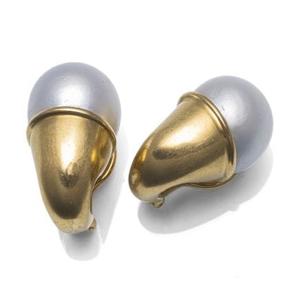 Perlen Ohrclips
1,4 x 2,4 cm

750/000 Gelbgold (ge