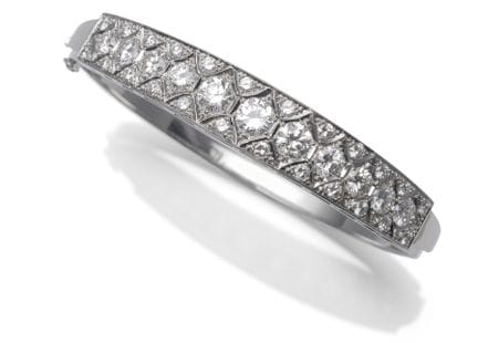Bracelet rigide serti de brillants
Diamètre intéri