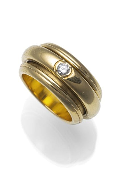 Bague Possession PIAGET
RM 53/B. 10,5 mm

Or jaune