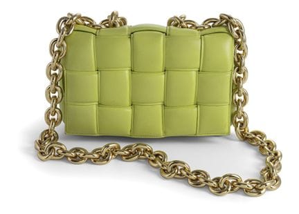 Bottega Veneta
18 x 26 x 8 cm, Riemenlänge 95-120 