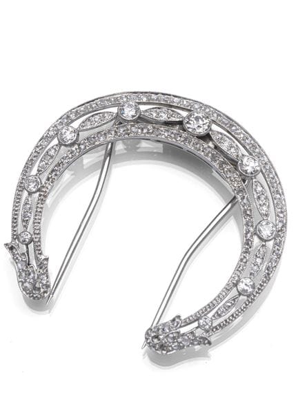Diamant Brosche
3,9 x 3,7 cm

750/000 Weißgold (ge