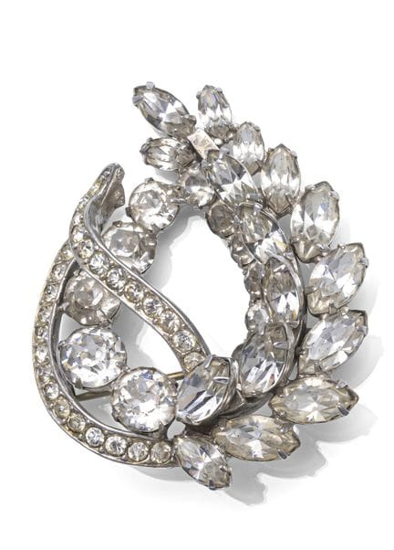 EISENBERG VINTAGE BROOCH
1960ies

5,5 x 4,3 cm

Pl