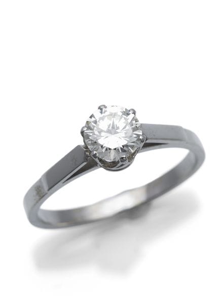 Brillantring
Um 1970

RM 58

585/000 Weißgold (get