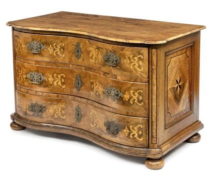 Commode baroque
Allemagne, vers 1750

80 x 129 x 6