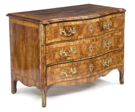 Commode baroque
vers 1760, probablement en Saxe

8