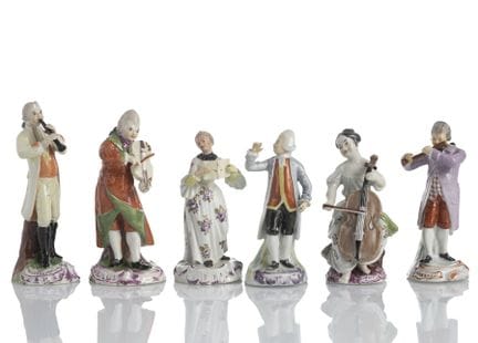 六位音乐家
瓦伦多夫，约 1770-1780 年

高 13-15.5 厘米

长笛手、小提琴手、横